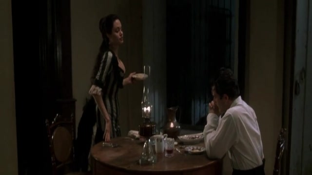 Cкриншот Анджелина Джоли Голая - Angelina Jolie Nude - 2001 Original Sin - 2001 Соблазн - 8