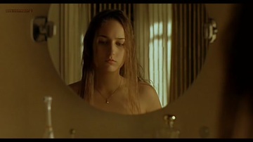 Cкриншот Лили Собески (Leelee Sobieski) голая в фильме «Идол» (2002)